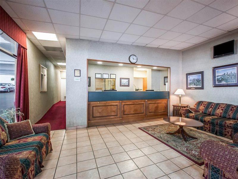 Econo Lodge Downtown Мемфис Екстериор снимка
