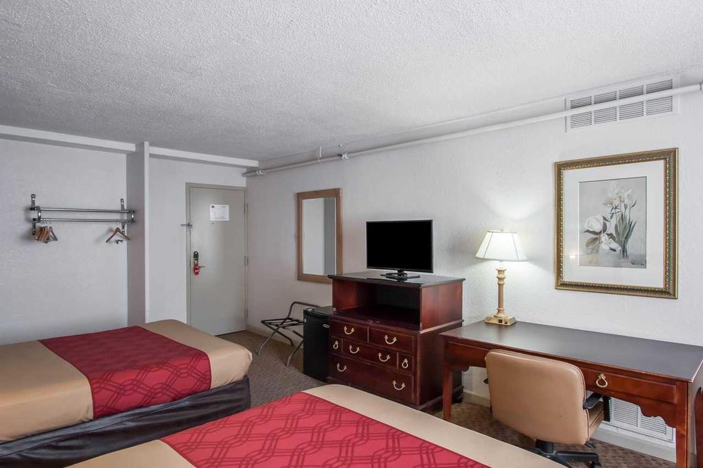 Econo Lodge Downtown Мемфис Екстериор снимка